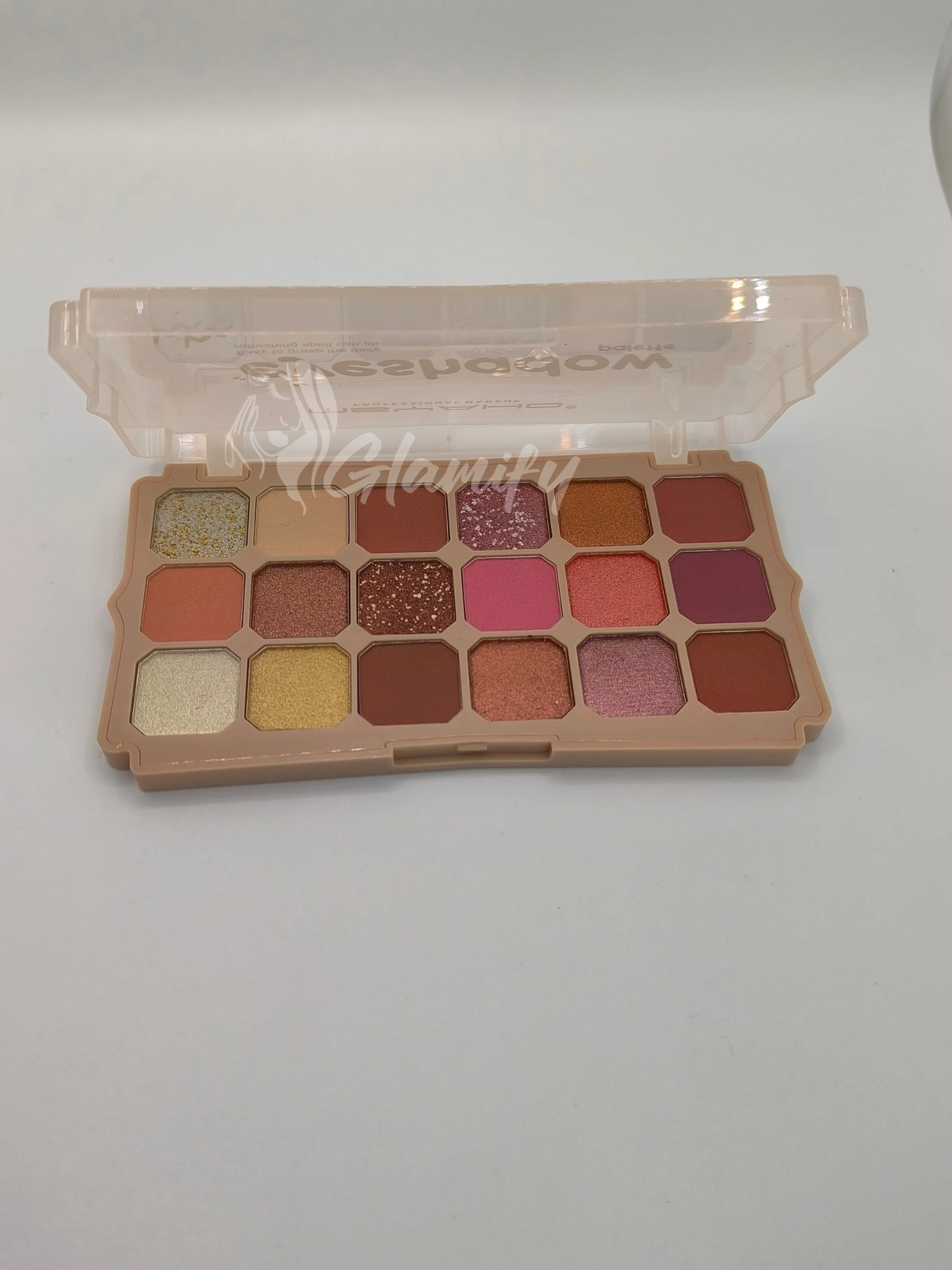 Msyaho 18 Colours eyeshade palette