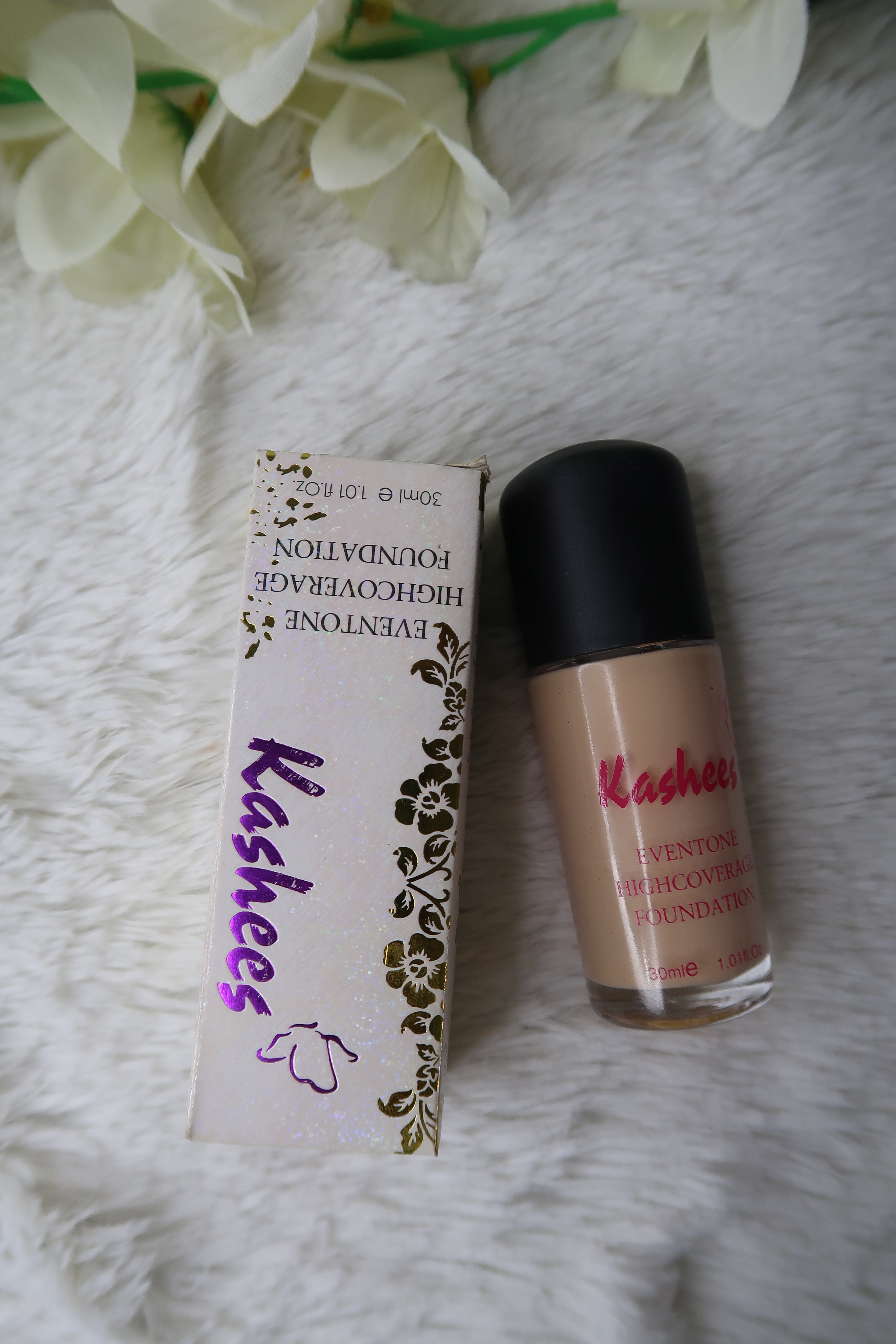 Kashees Eventone High Coverage Liquid Foundation