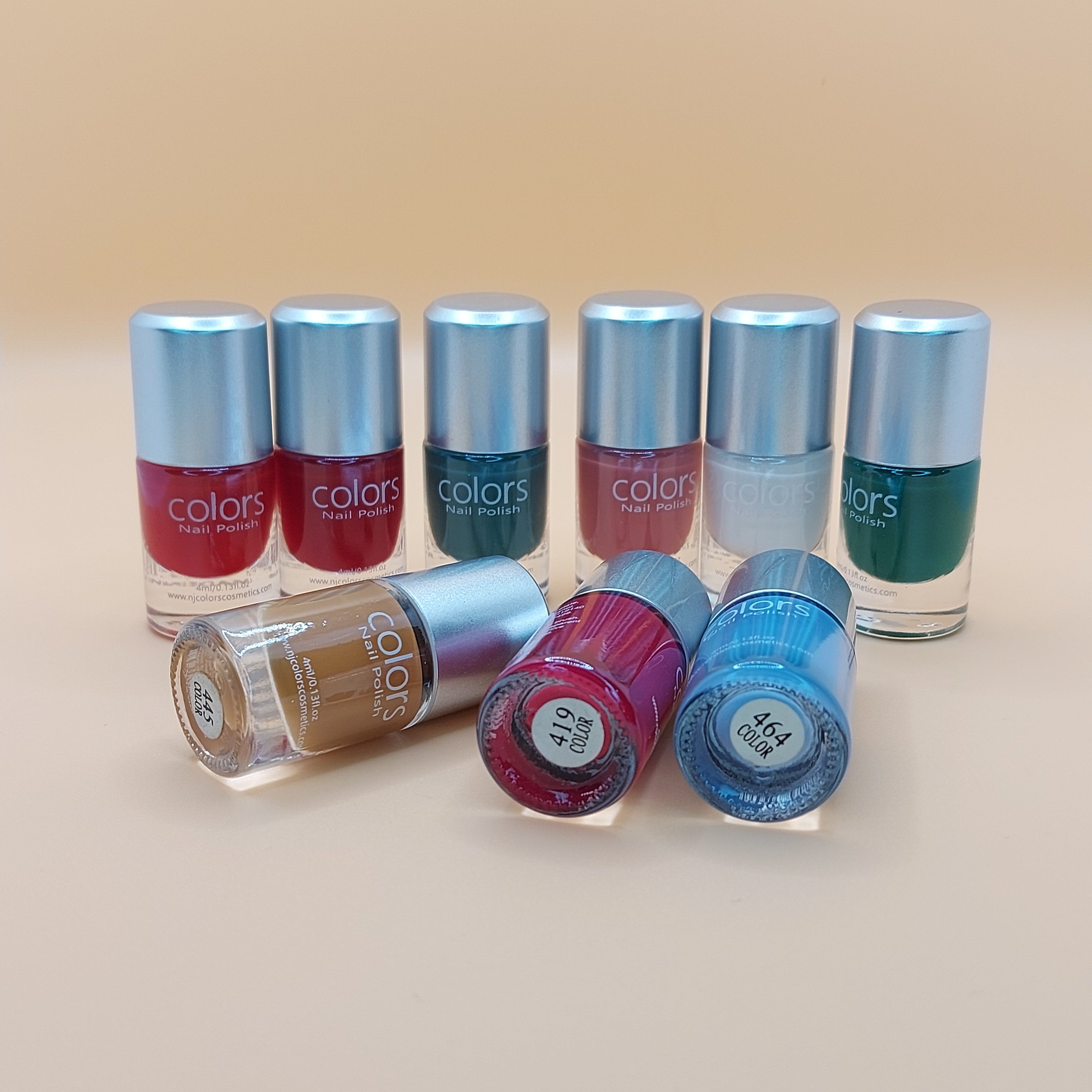 Colors nails polish