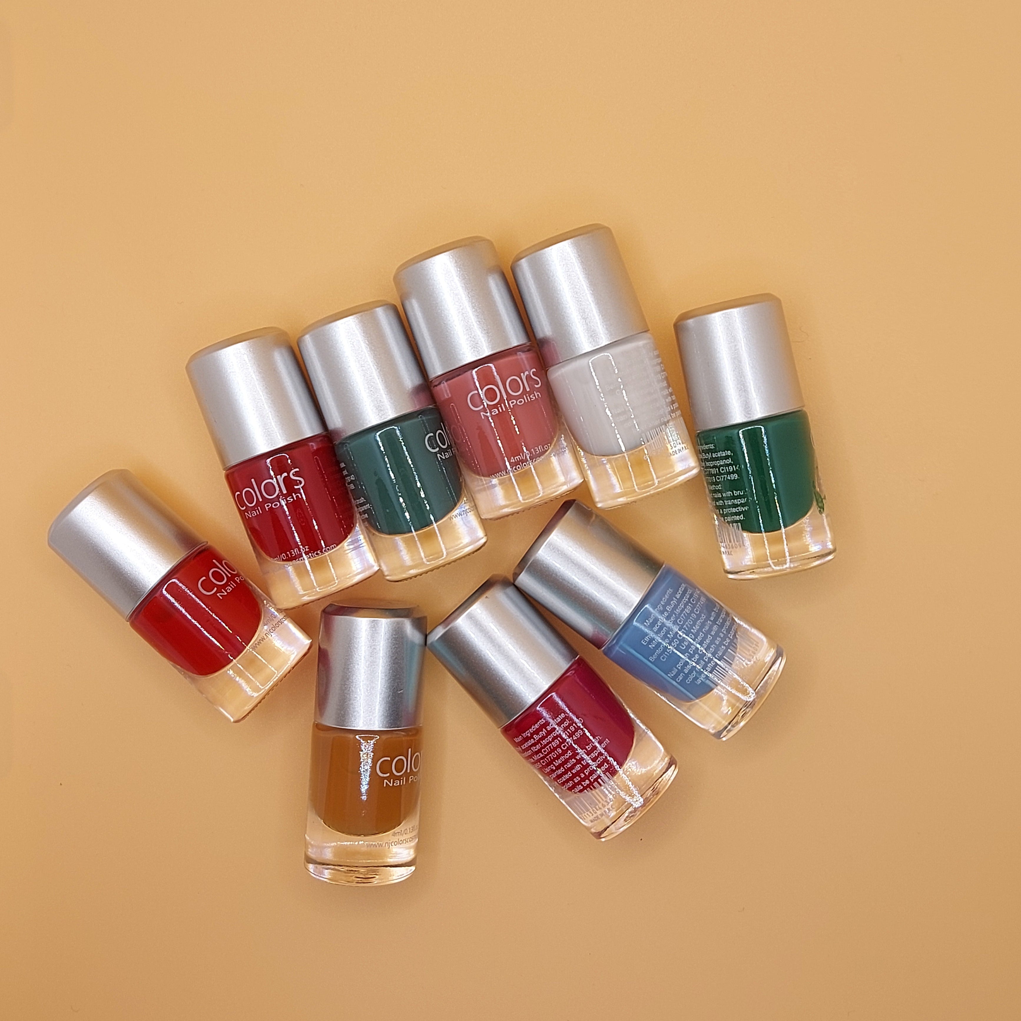 Colors nails polish