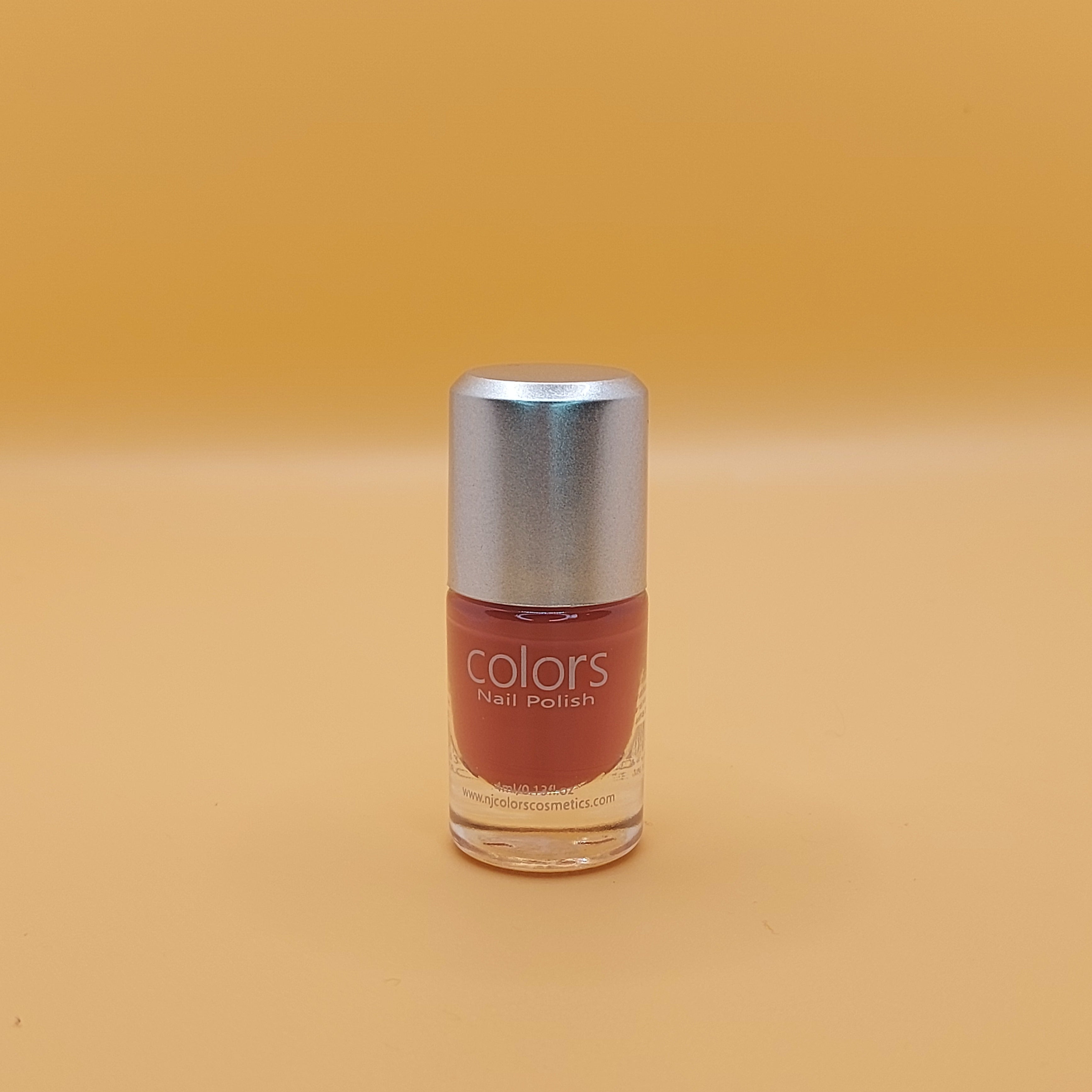 Colors nails polish
