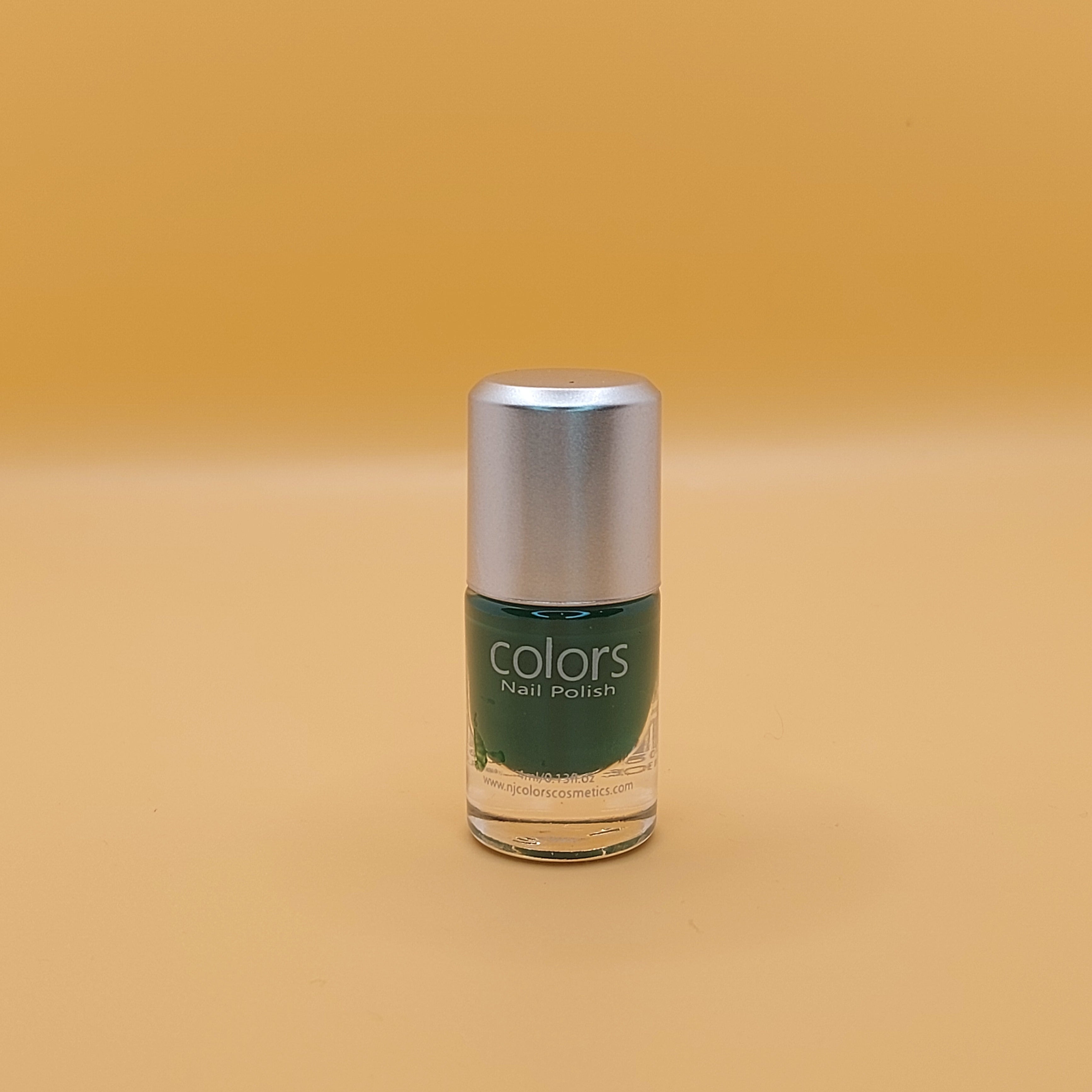 Colors nails polish