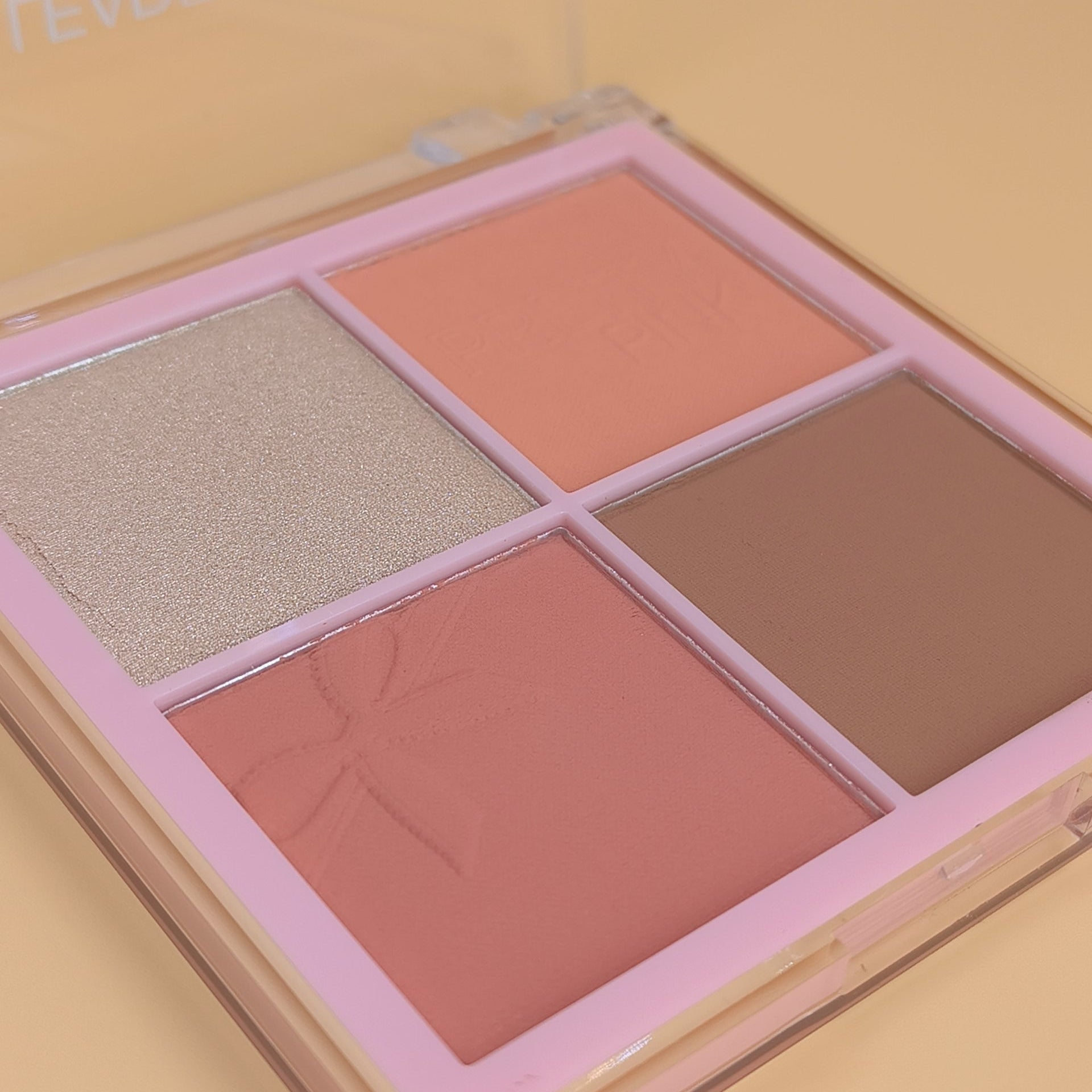 LEADFACE Pretty Pink Highlight & Blusher palette