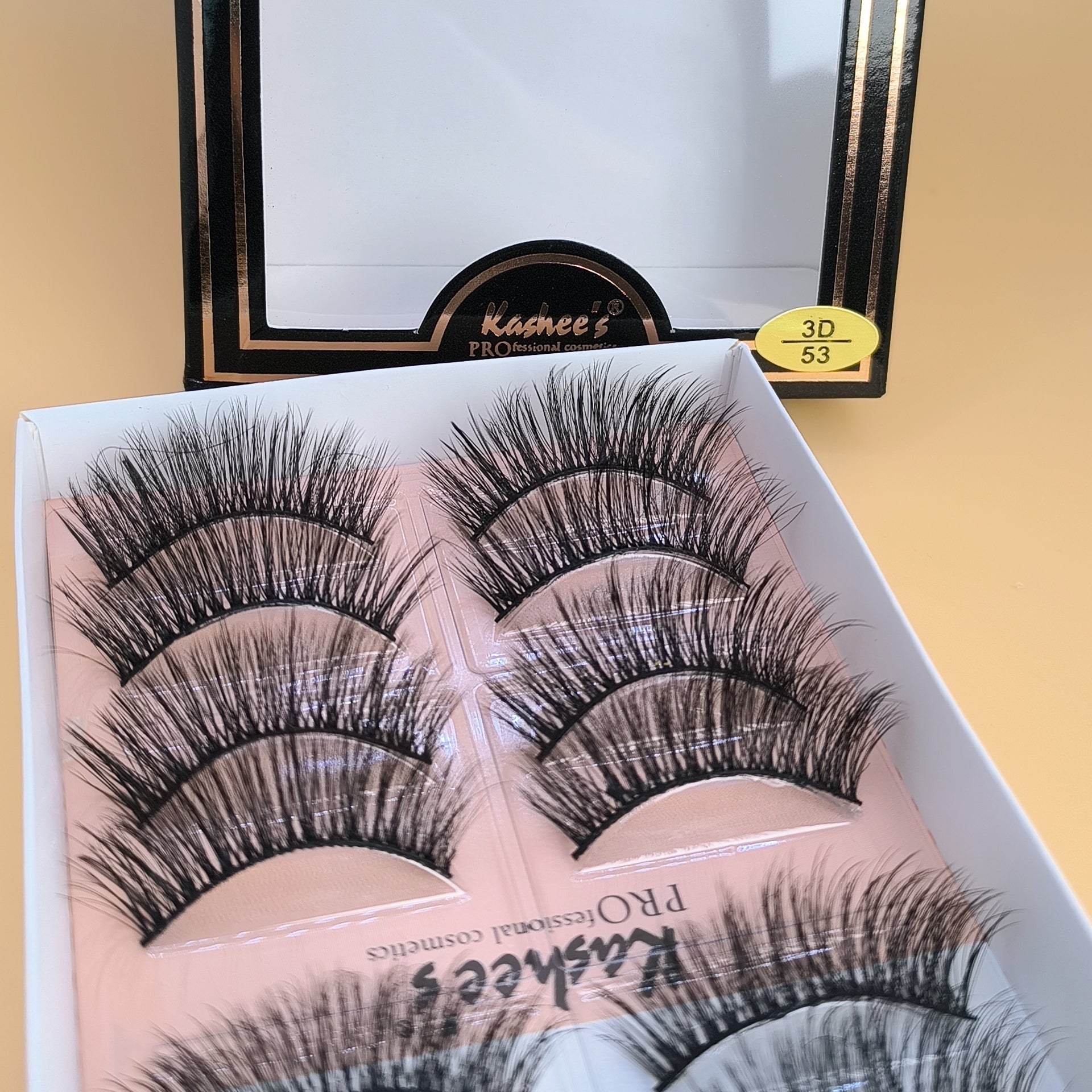 Kashees Eyelashes