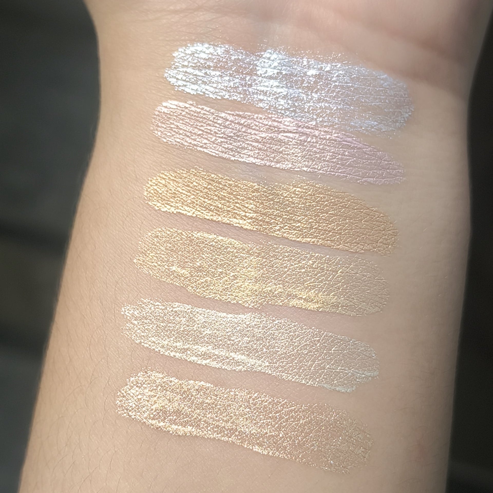 Ultra HD Super Stay glow Highlighter