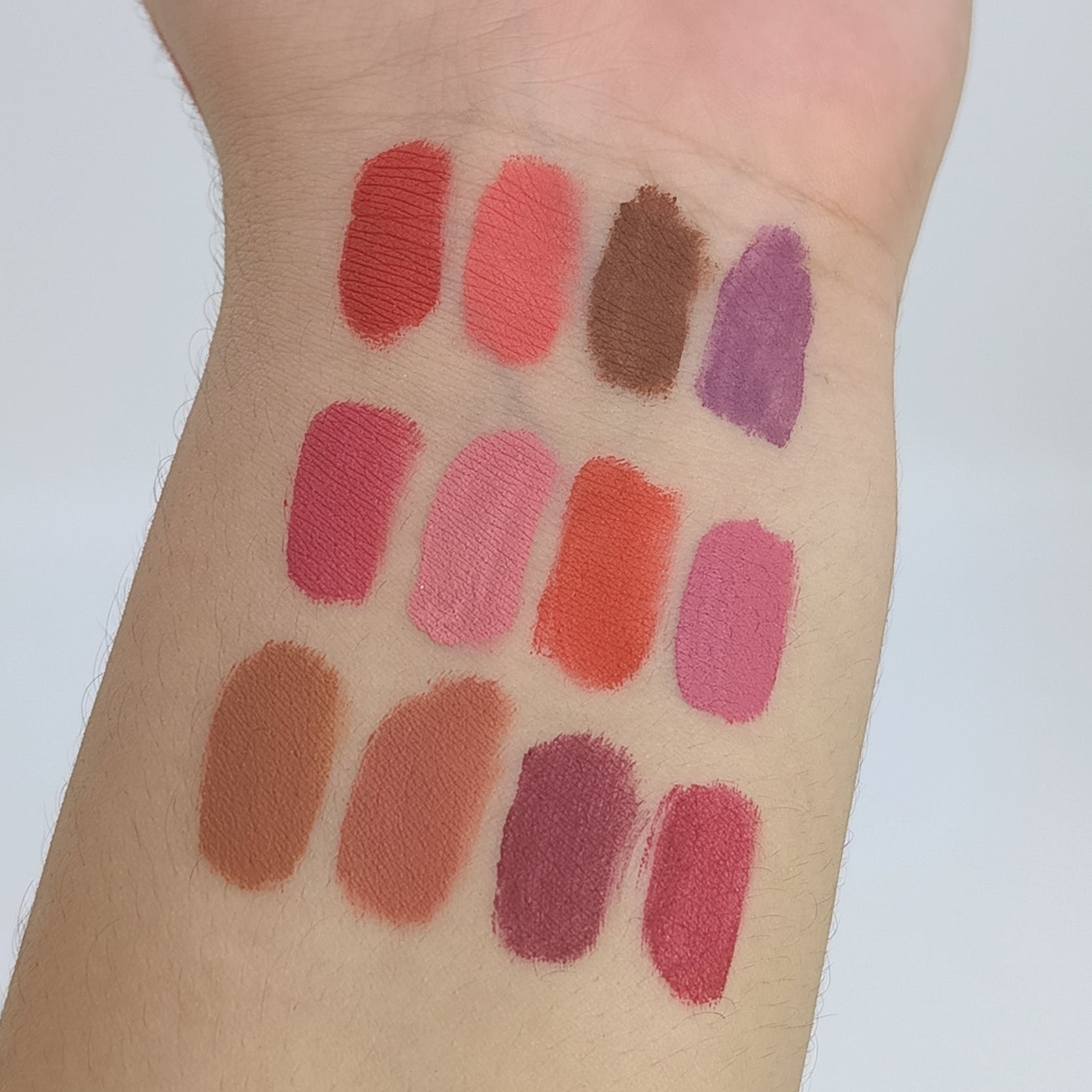 KS ONE Liquid Lip Gloss