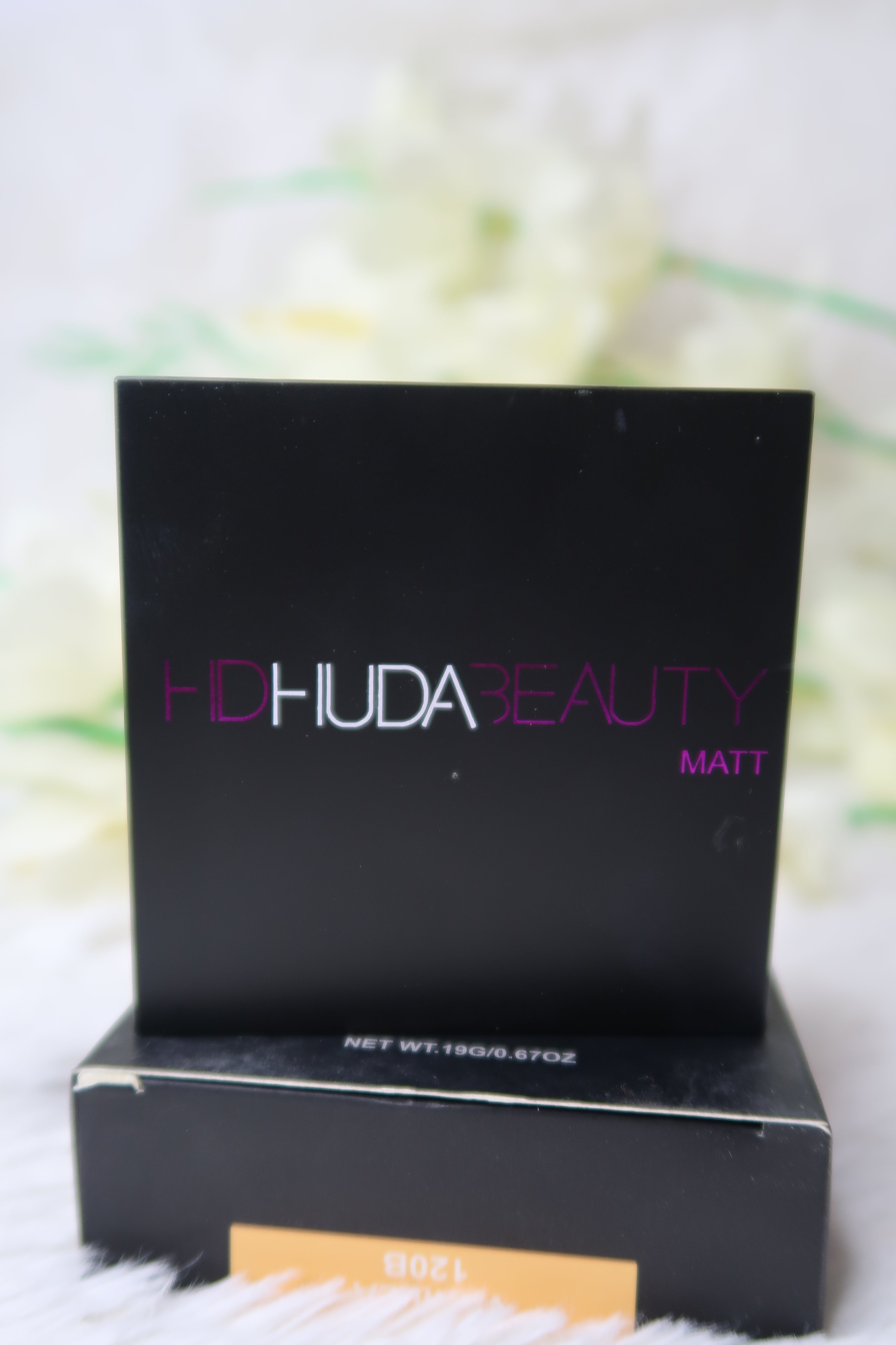 HUDA BEAUTY Easy pressed Baking & Setting Powder 2 in 1