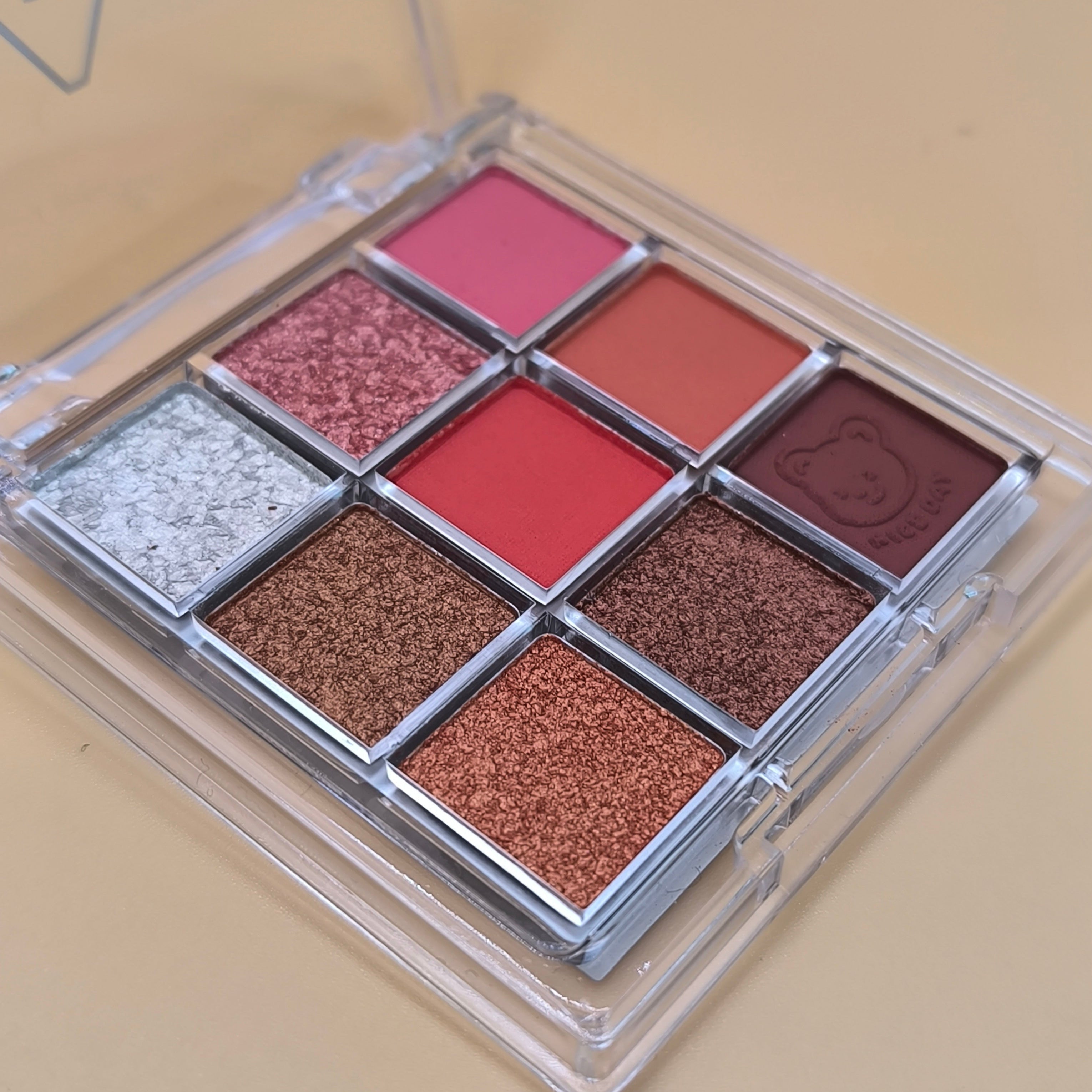 Coco Venus eyeshadow palette