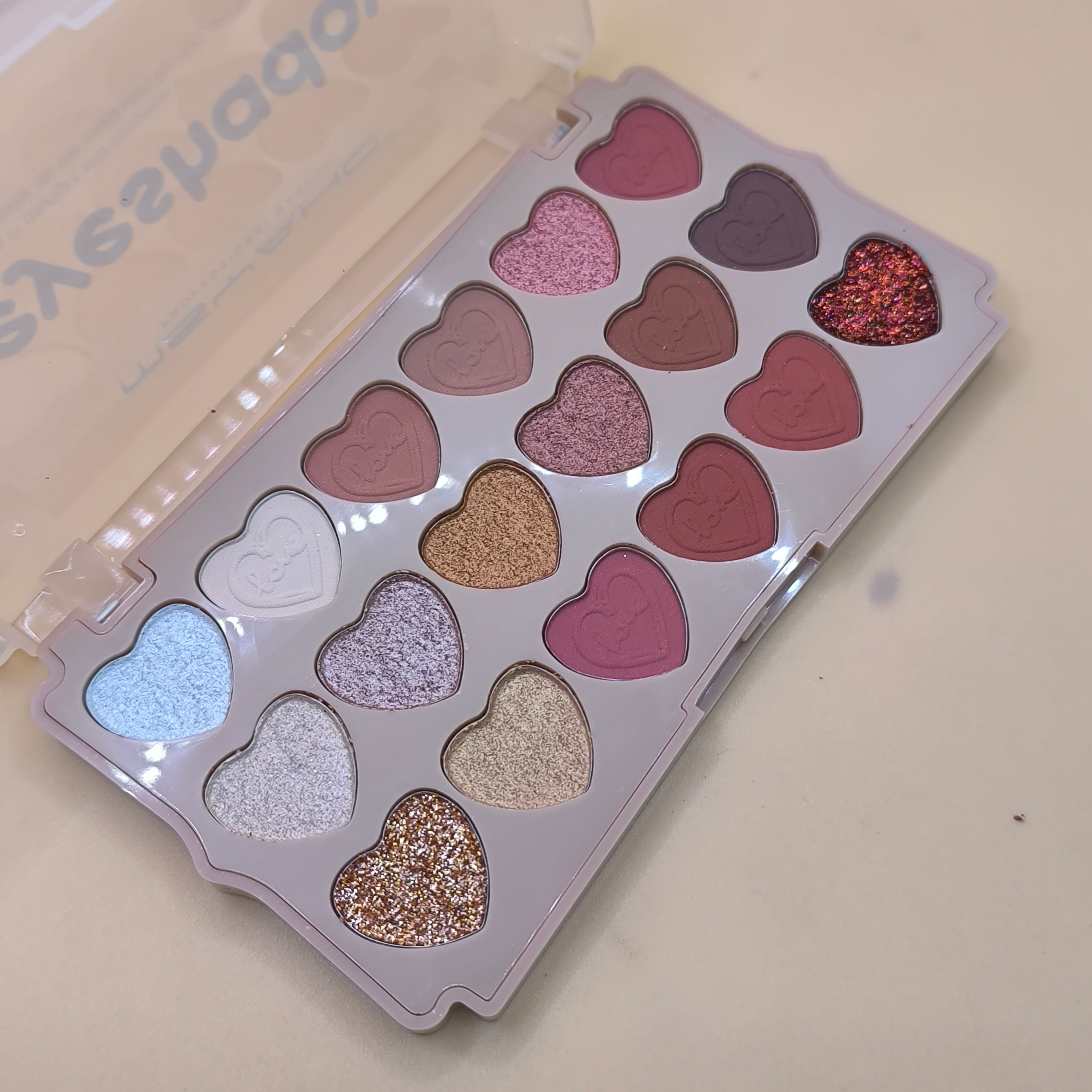 Msyaho Eyeshadow palette
