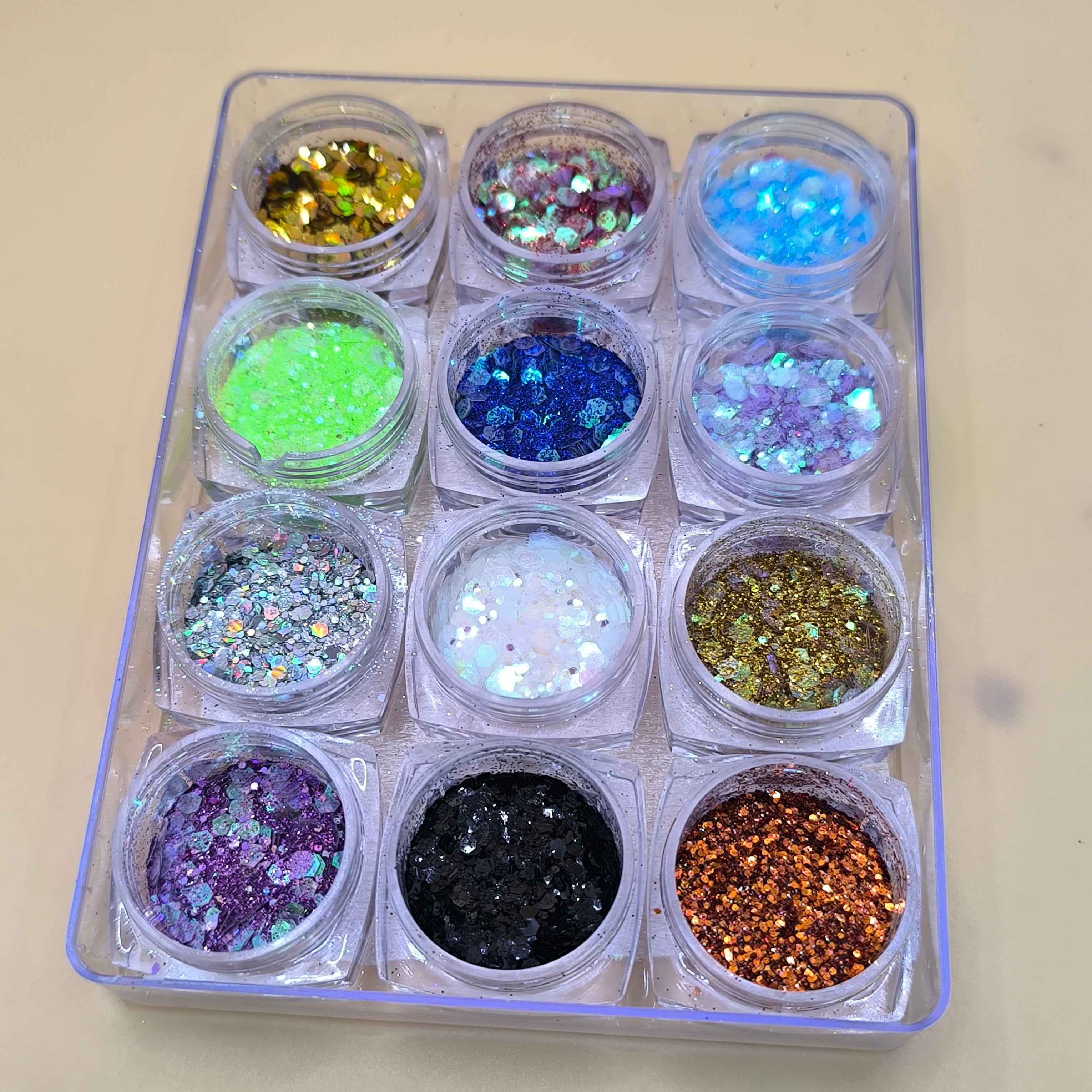 Pack of 12 Chunky Glitters